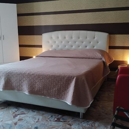 Cconforthotels R&B Semplici Emozioni Бари Экстерьер фото