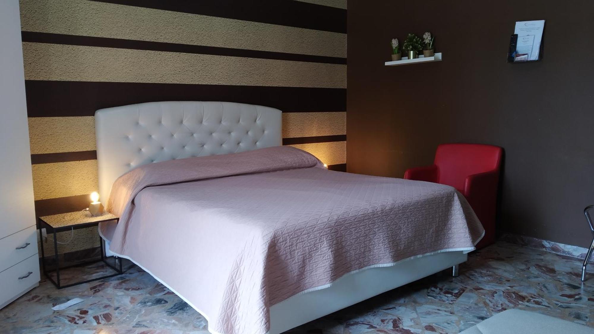 Cconforthotels R&B Semplici Emozioni Бари Экстерьер фото