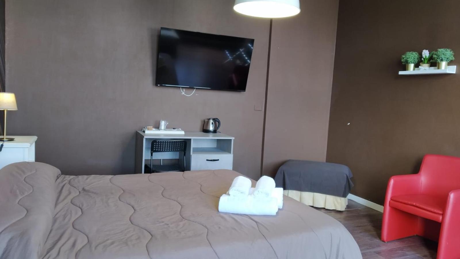 Cconforthotels R&B Semplici Emozioni Бари Экстерьер фото